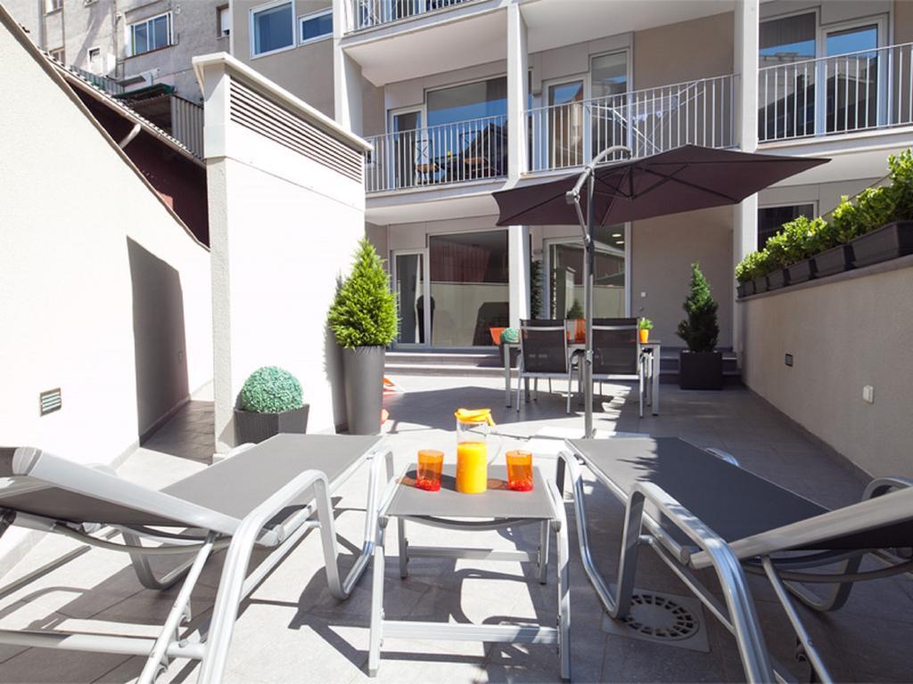 Charmsuites Paralel Барселона Екстериор снимка