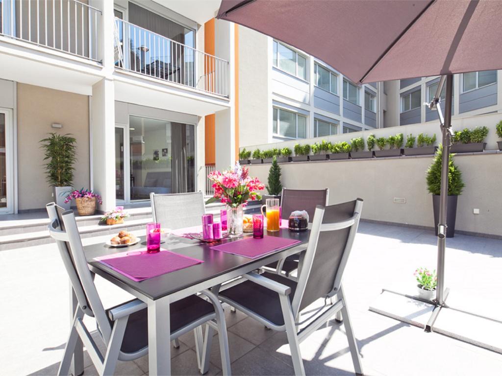 Charmsuites Paralel Барселона Екстериор снимка