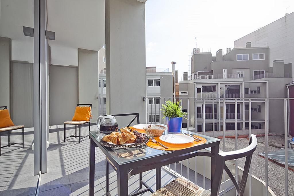 Charmsuites Paralel Барселона Стая снимка
